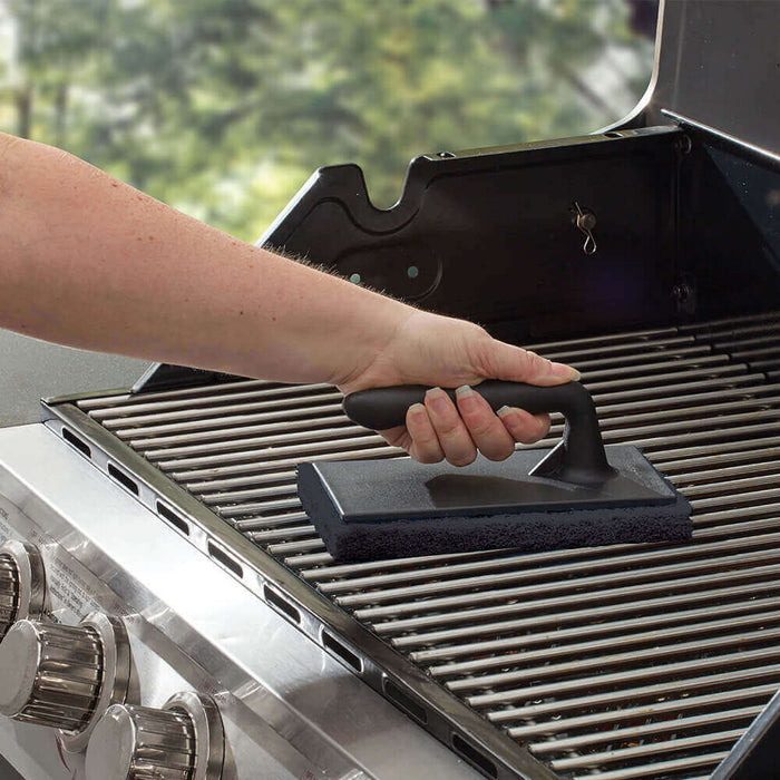 06468y Oversized Grill/Griddle Scrubber