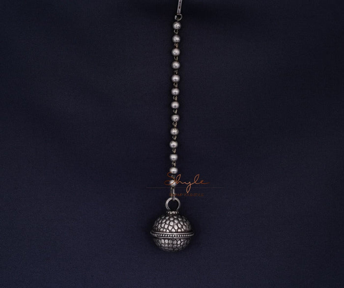 Moh Intricate Vintage Inspired Borla