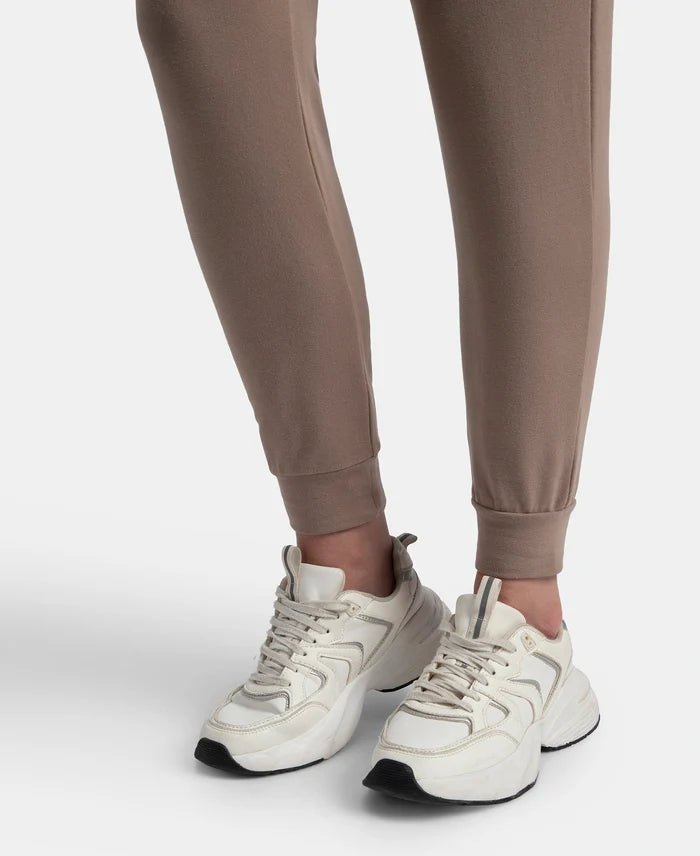 Super Combed Cotton Elastane French Terry Relaxed Fit Joggers With Zipper Pockets - Taupe Grey