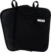 03006BLK Cat Cora Potholder Black