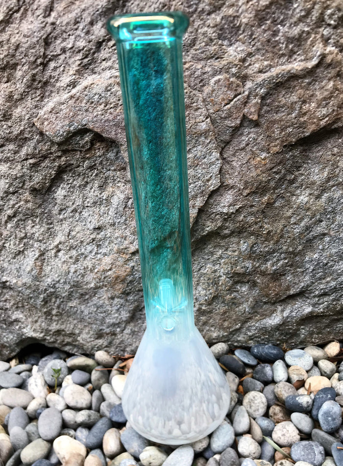 16" Cool Daiquiri Ice fades to White, Beaker Base in Thick Glass includes 14mm Diamond Shape Bowl