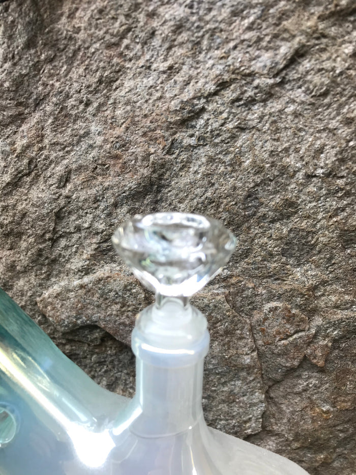 16" Cool Daiquiri Ice fades to White, Beaker Base in Thick Glass includes 14mm Diamond Shape Bowl