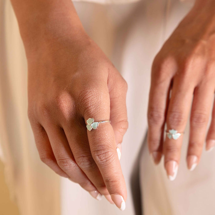 Adya Aqua Blossom Toe Ring Cum Midi Ring