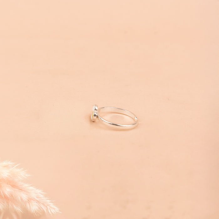 Adya Green Blossom Bud Midi Ring