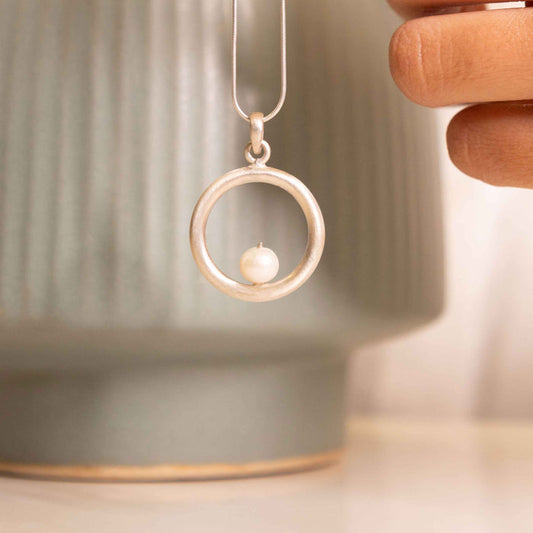 Adya Halo Pearl Pendant
