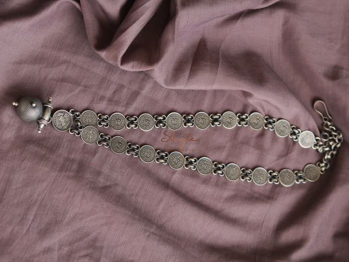 Anvaya Sikka Textured Drop Classic Necklace