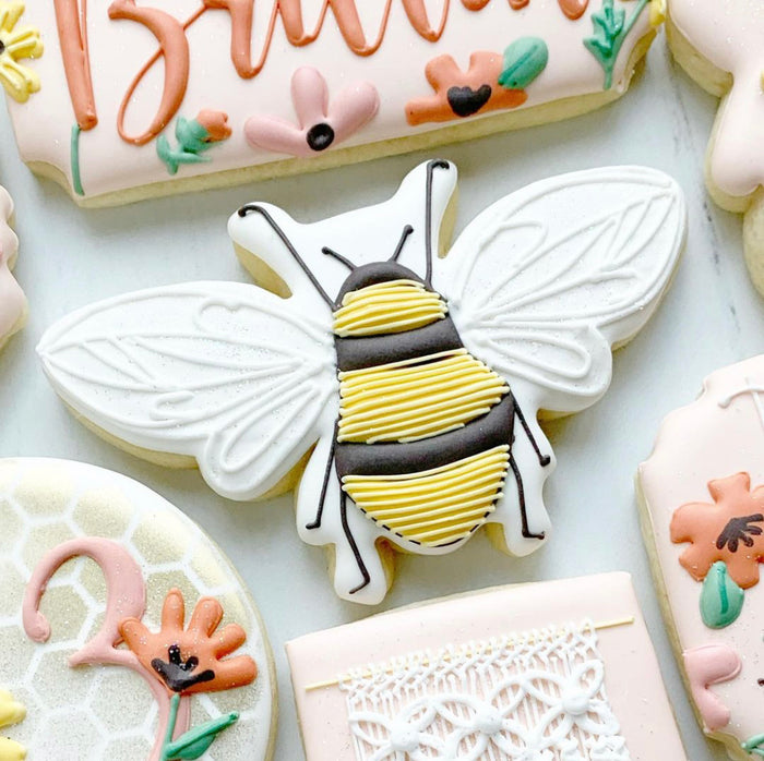 Arlo's Cookies Bee Cookie Cutter