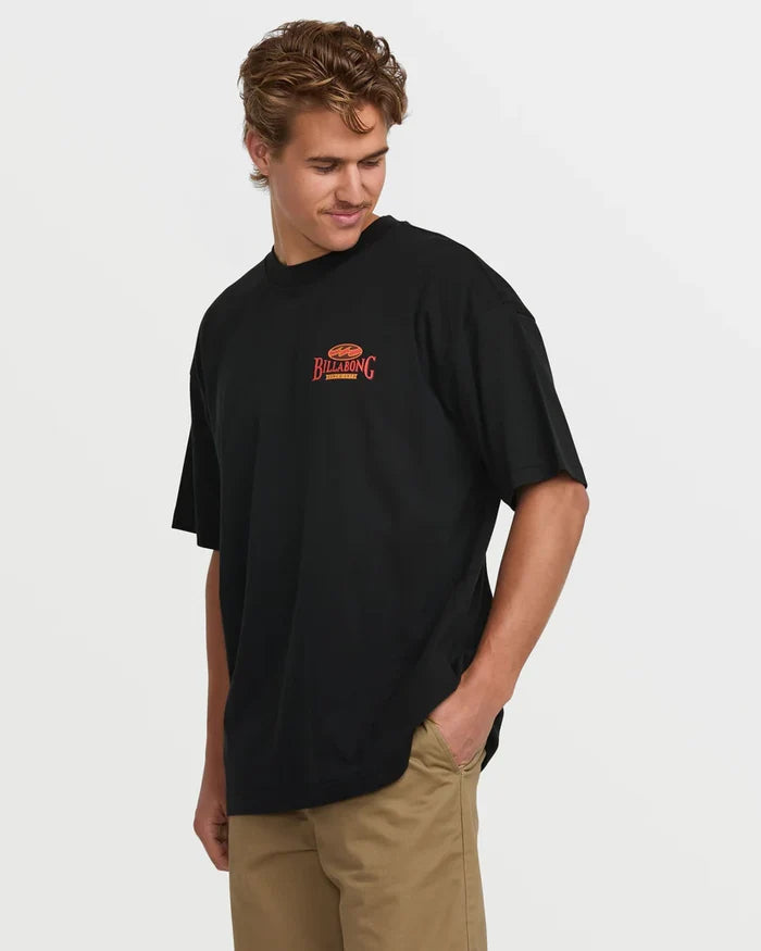 BILLABONG DOUBLE SPREAD OG SHORT SLEEVE TEE