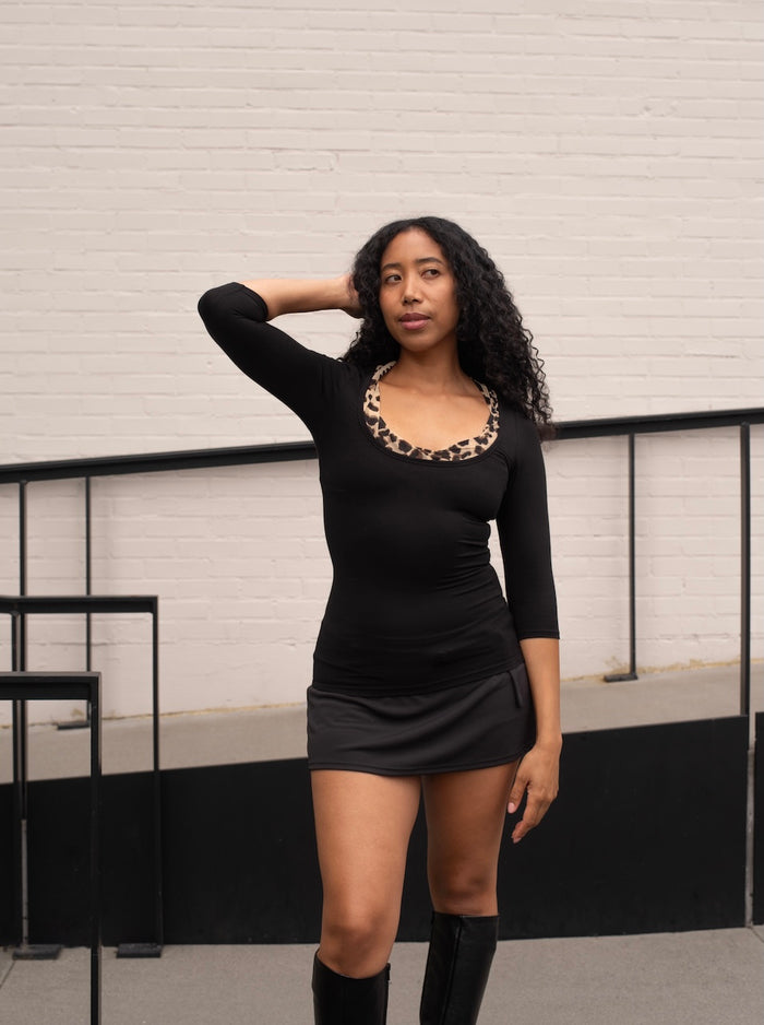 Black Thompson Top