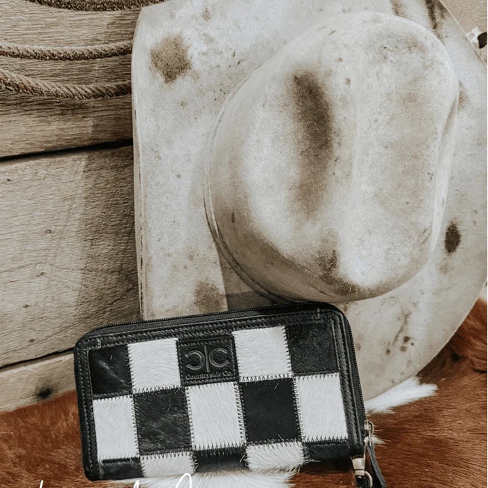 Checkered Wallet - 260 Broadway Boutique