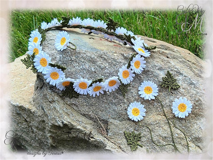 Daisies for wreath making /5x7 hoop