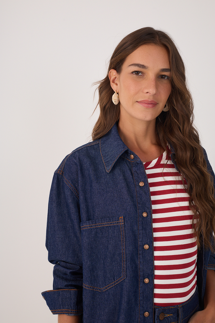 Denim Buttoned Front Pockets Shirt_3