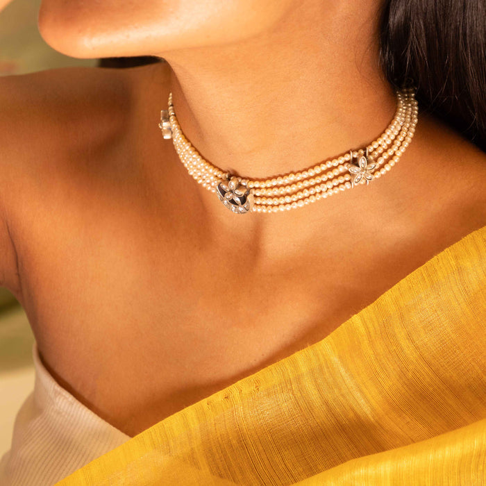 Essence Kundan Chaand Phool Pearl Choker Set