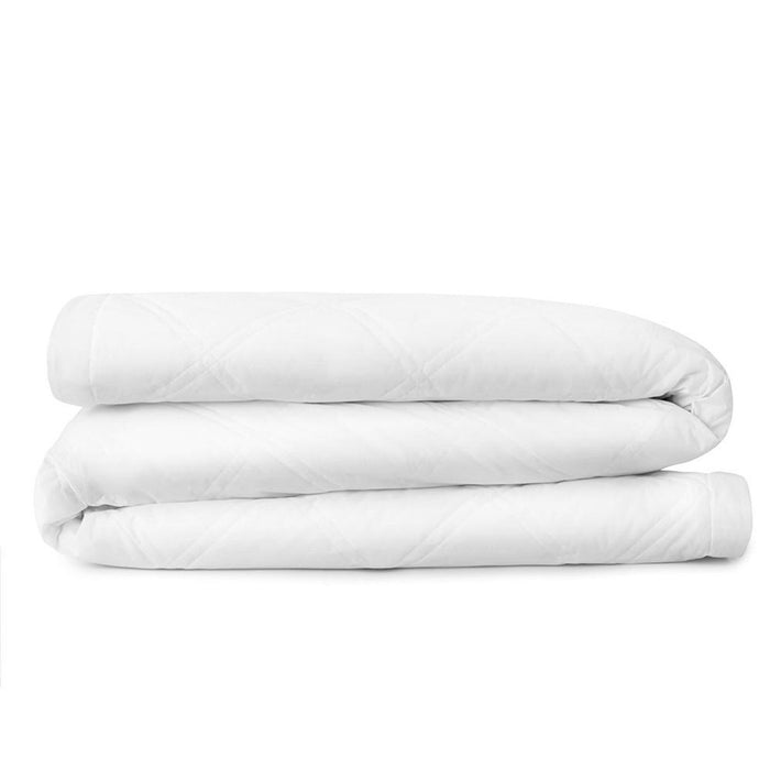 The FEARRINGTON LIFESTYLE BEDDING COLLECTION - SMARTDOWN LIGHTWEIGHT FEATHER MIX BLANKET by DOWNLITE, featuring a subtle diamond-stitched pattern, is neatly folded and perfect for summer use, shown on a plain white background.