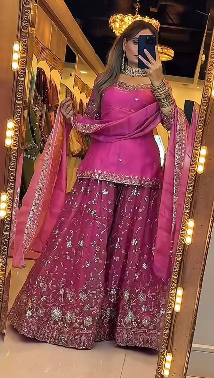 Glamorous Traditional Outfits for Celebrations