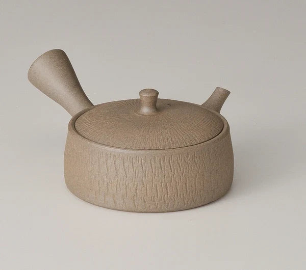 Gyokkou Kiln: Yakijime Tokoname Textured Kyusu Tea Pot (160 ml) 玉光焼締平型急須