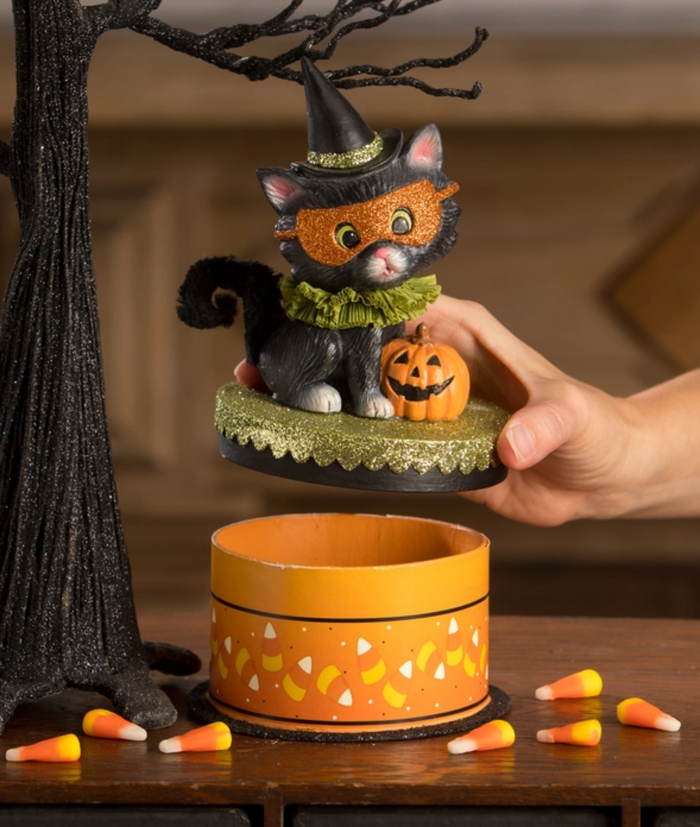 Halloween Kitty Binks on Box with Lid Lifted Up