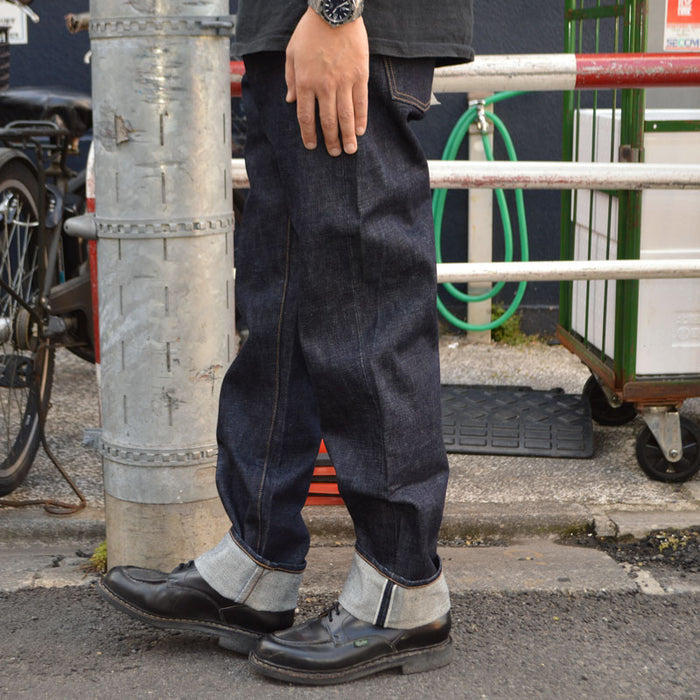 JAPAN BLUE JEANS "JMJE1102" Selvedge Straight Jeans 16oz