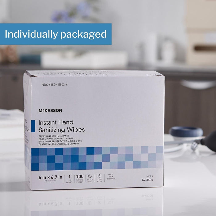 McKesson Instant Hand Sanitizing Wipes, 6" x 6.7"