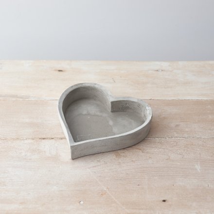 Medium Heart Shaped Cement Tray - Modern Home Interiors