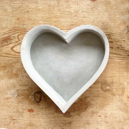 Medium Heart Shaped Cement Tray - Modern Home Interiors