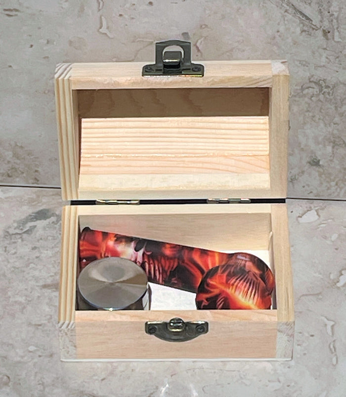 Mini Wood Stash Box with 3.5 " Silicone Hand Pipe w/lid, 3 part metal grinder