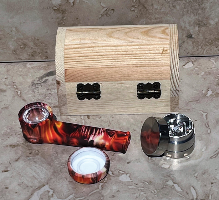 Mini Wood Stash Box with 3.5 " Silicone Hand Pipe w/lid, 3 part metal grinder
