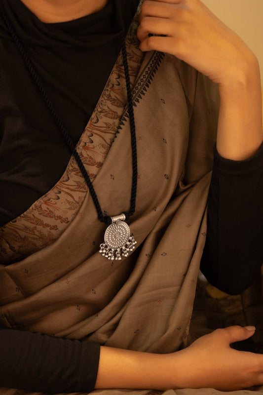 Mizoya Concentric Ghughri Dori Necklace