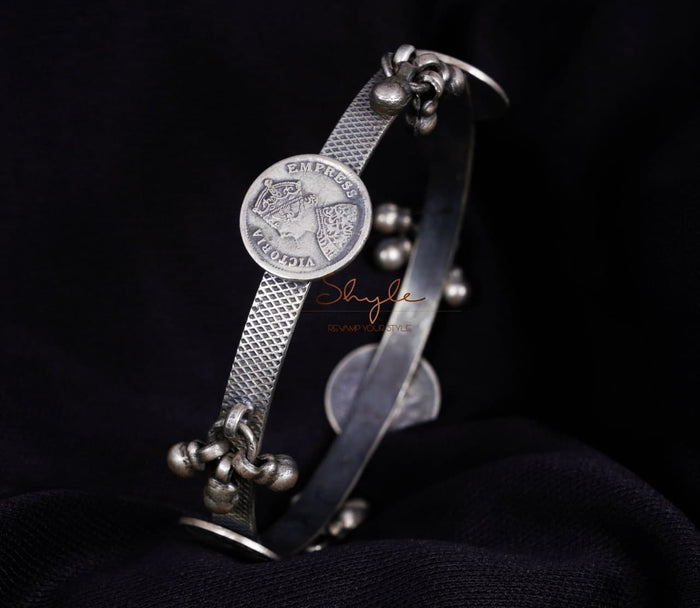 Mizoya Victorian coin ghughri Textured Bangle side