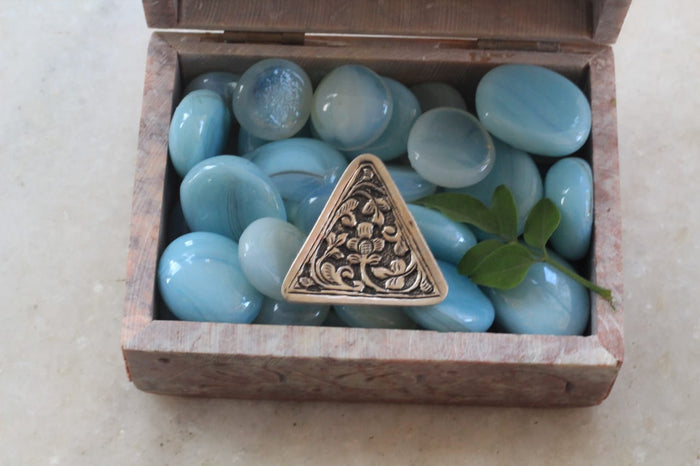 Triangular Chitai RIng
