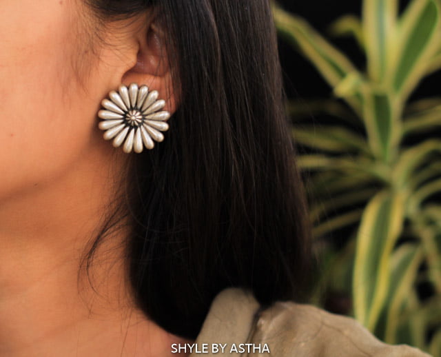 Moh Embossed Flower Studs