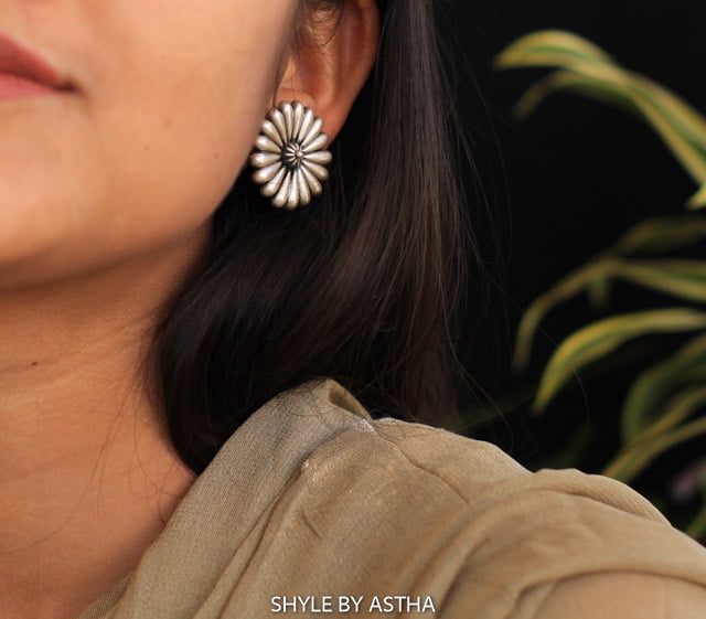 Moh Embossed Flower Studs