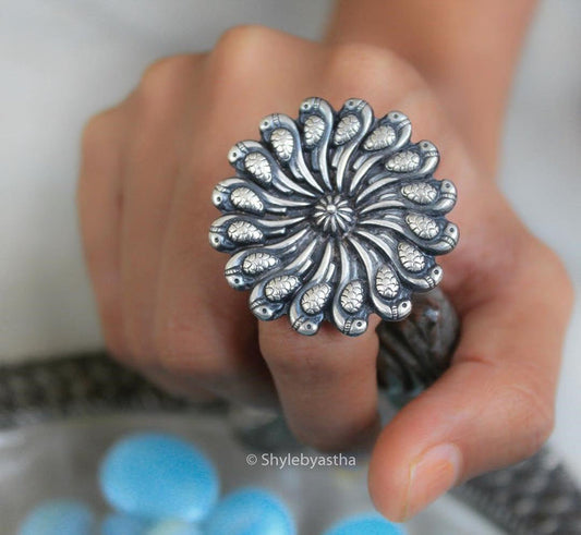 Moh Mini Parrot Ring