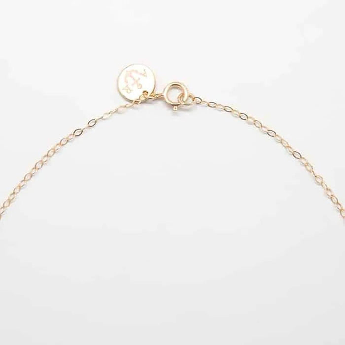 MOM Pendant Necklace