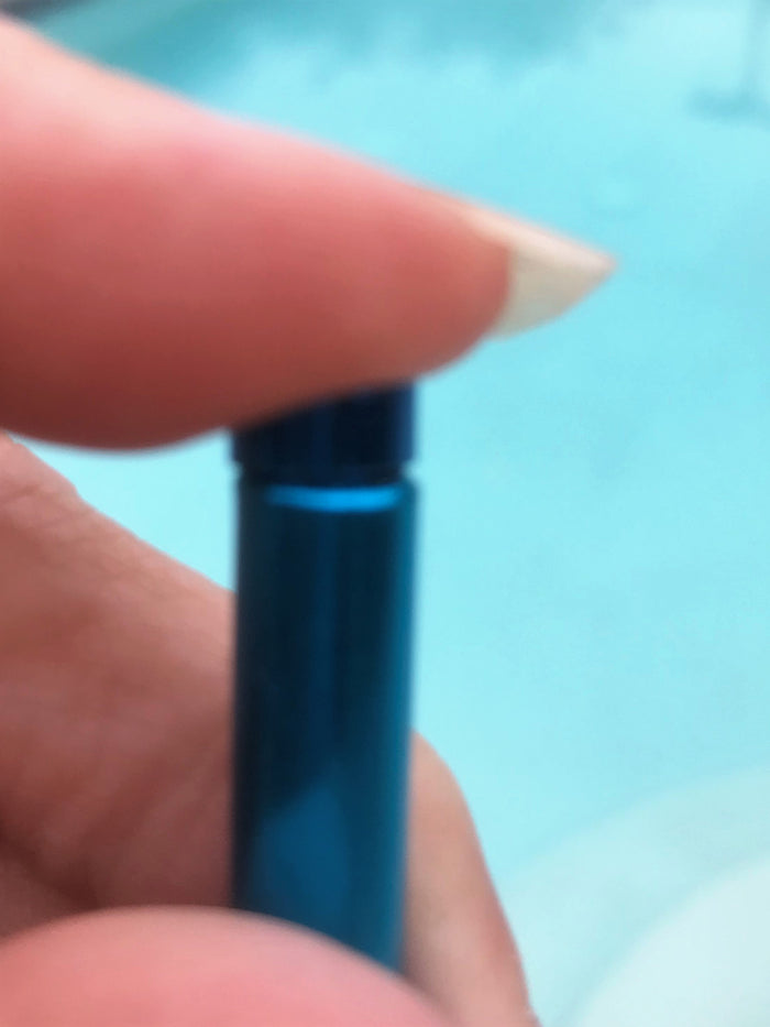 New self-Cleaning one-Handed Cigarette Holder Metal Holder Tube (1)