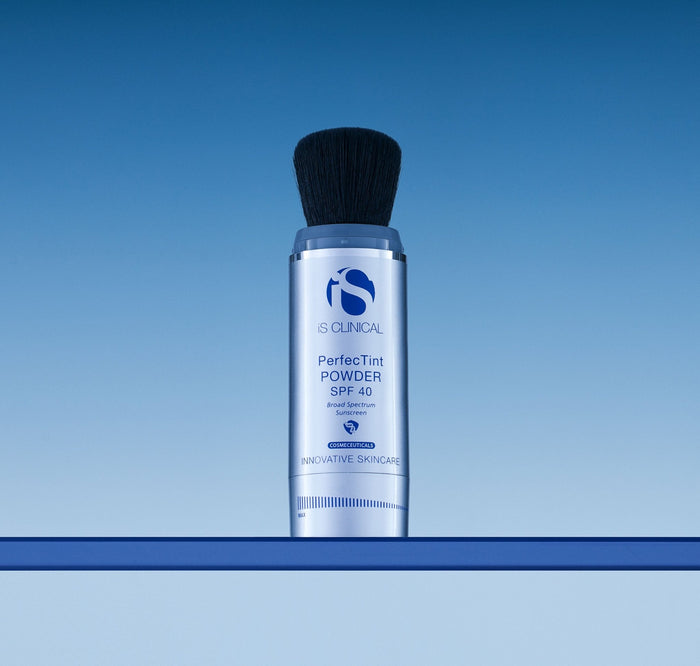 PerfecTint Powder SPF 40 - iS CLINICAL