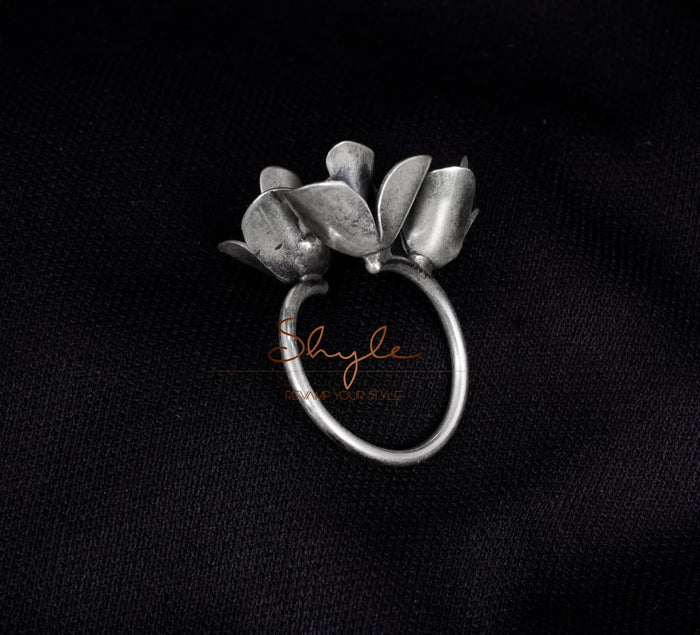 Qurbat Rose Cluster Statement Ring