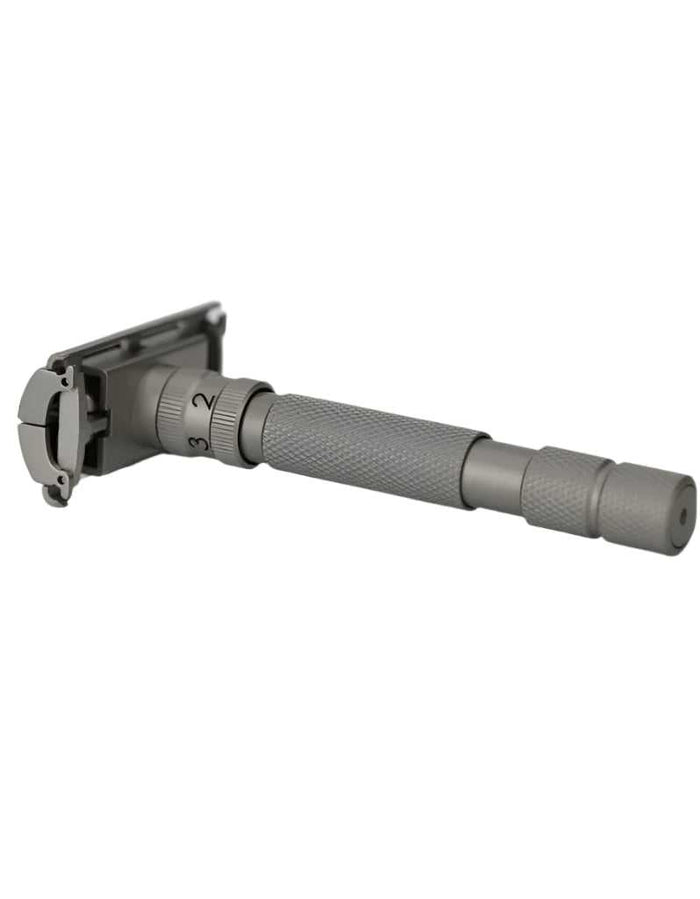 Adjustable safety razor with twist-to-open mechanism