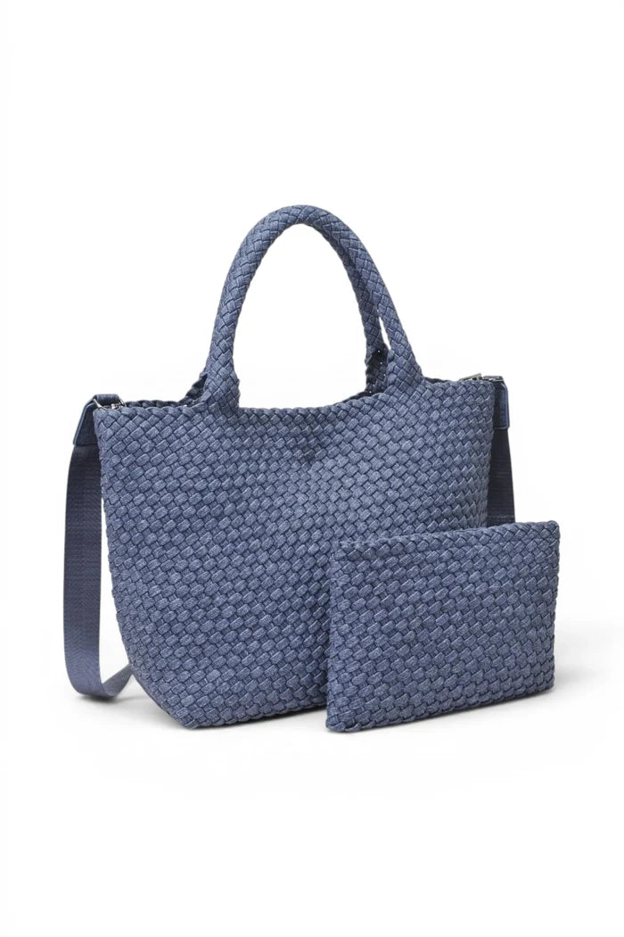 Sky's The Limit Medium Tote | Dark Denim