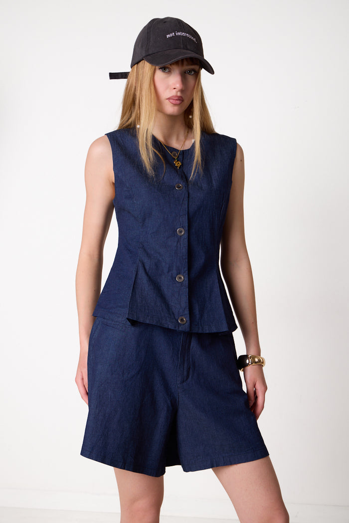Structured sleeveless button-front tailored  vest wholesale