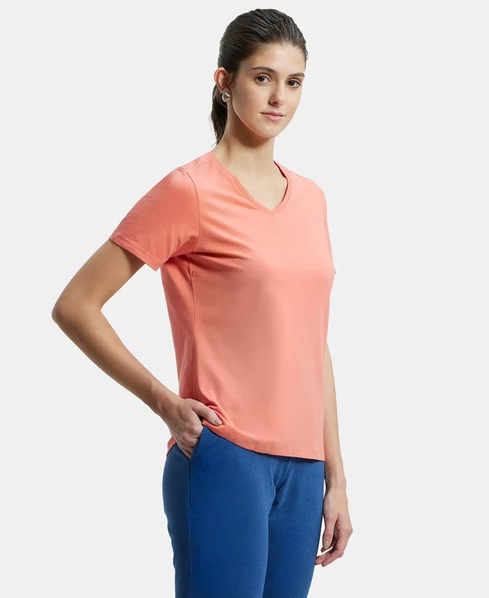 Super Combed Cotton Elastane Regular Fit Solid V Neck Half Sleeve T-Shirt - Blush Pink-2