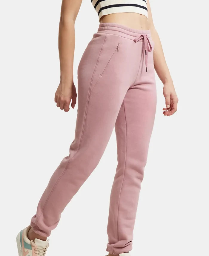 Super Combed Cotton Rich Fleece Fabric Straight Fit Trackpants with Zipper Pockets - Lilas