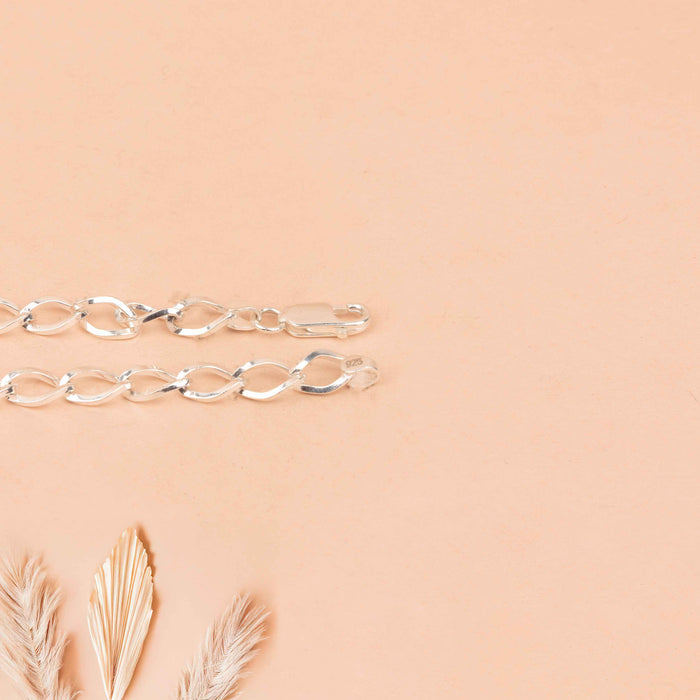 Sutra Oval Link Men Bracelet