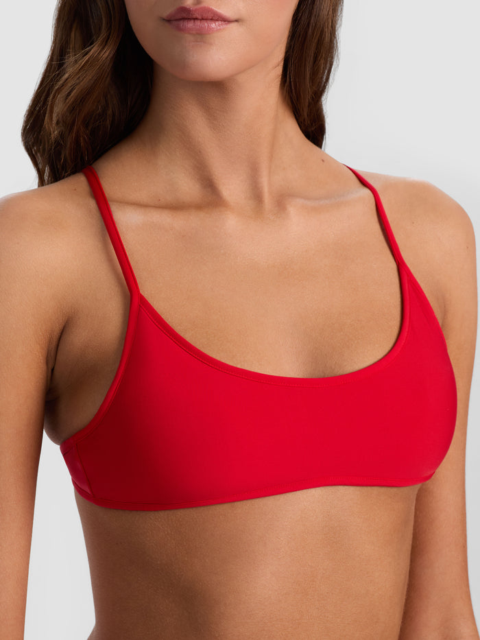 TRIANGLE - RED