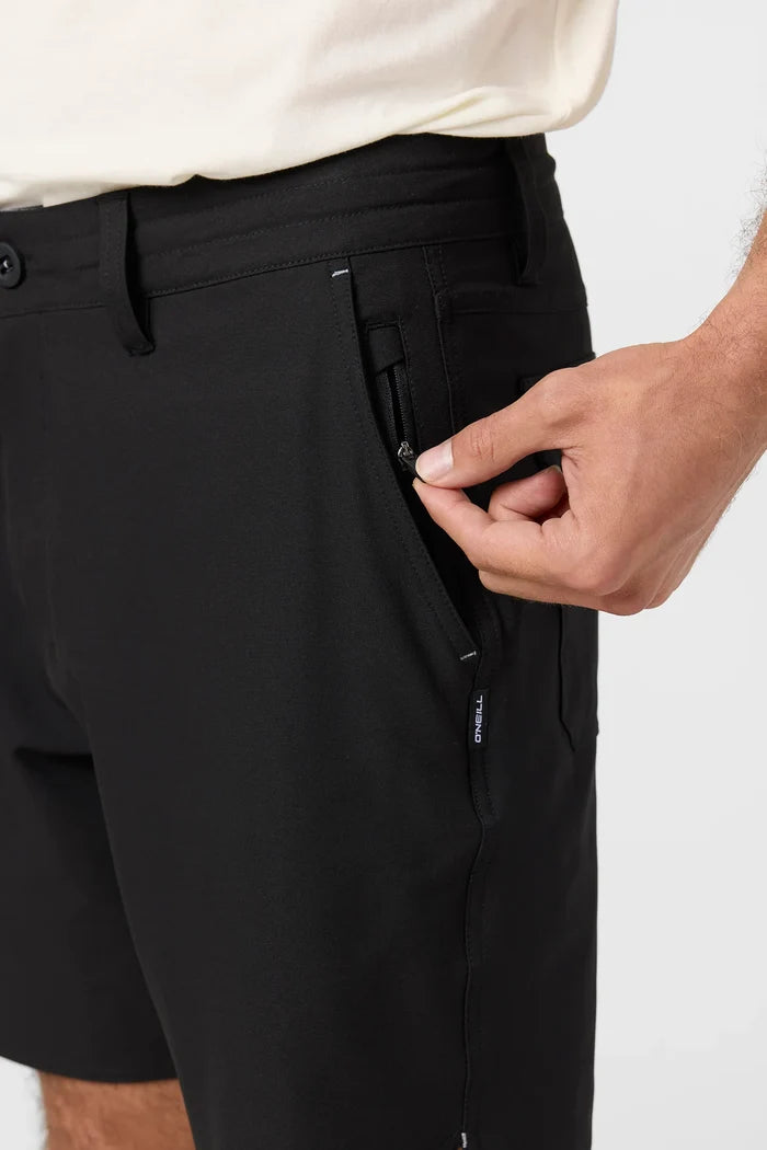 UTILITY SCALLOP HYBRID SHORT