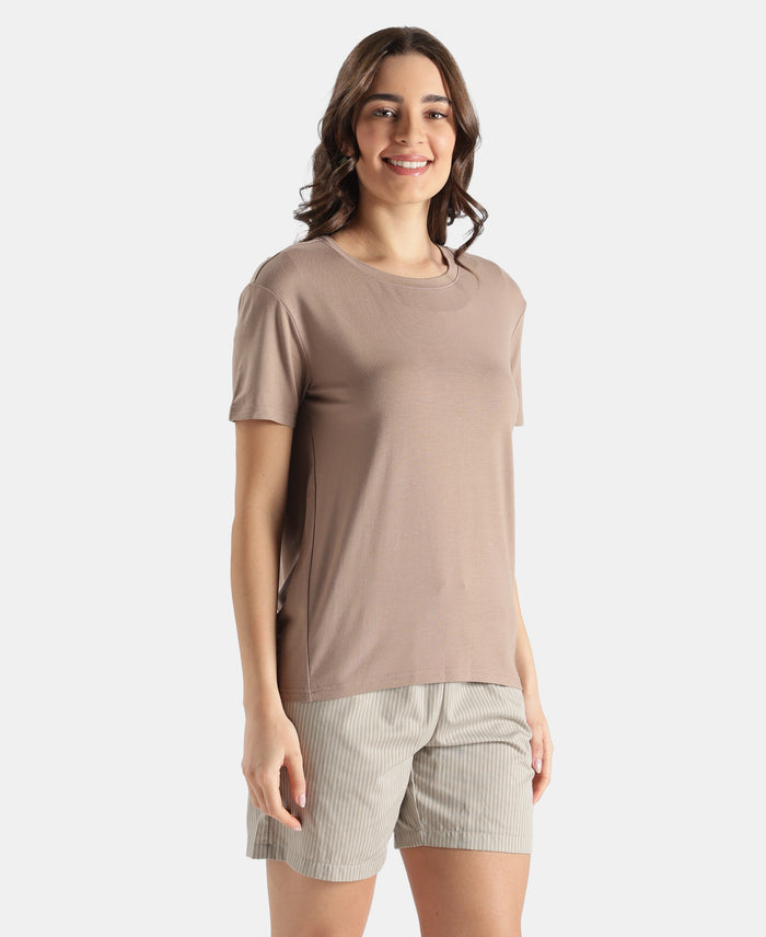 Viscose Elastane Stretch Fabric Relaxed Fit Drop Shoulder Styled T-Shirt - Taupe Grey
