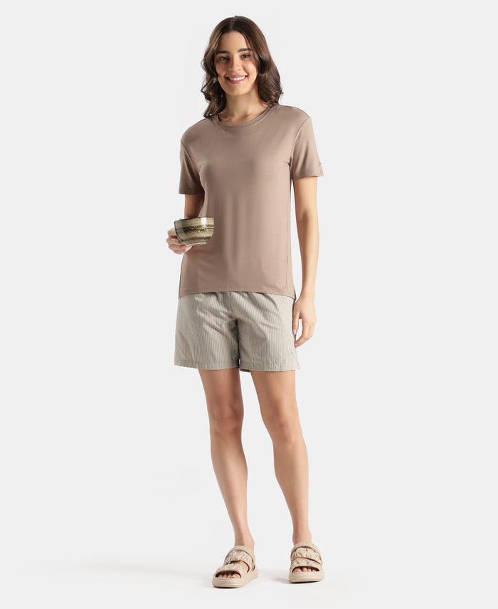 Viscose Elastane Stretch Fabric Relaxed Fit Drop Shoulder Styled T-Shirt - Taupe Grey
