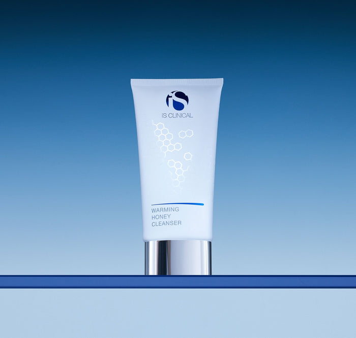 Warming Honey Cleanser - iS CLINICAL