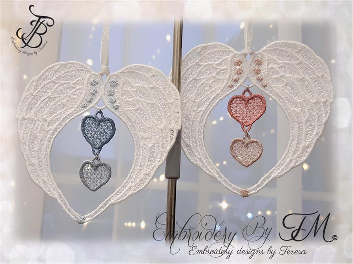 Wings with hearts No.2/ 4x4 hoop